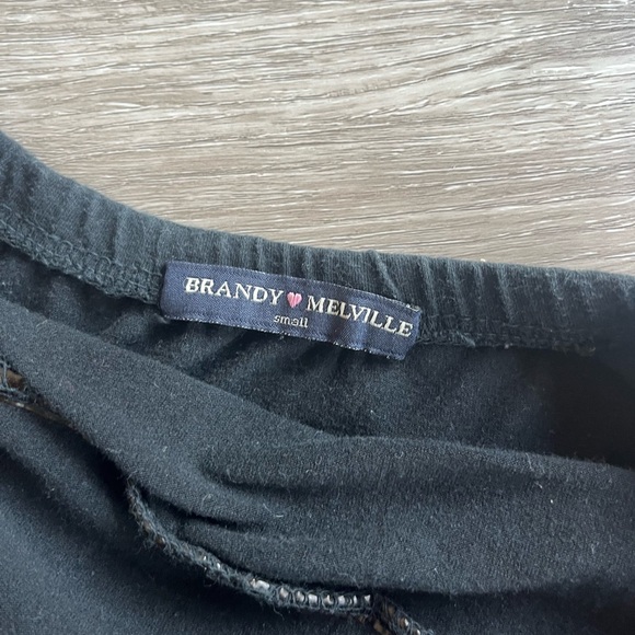 Brandy Melville Bethan Dress - Picture 5 of 5